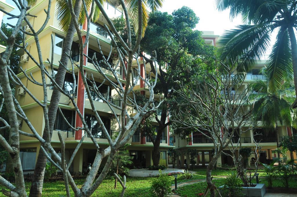 Club X Apartment Canacona Luaran gambar